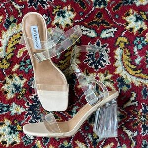 Steve Madden heels size 8